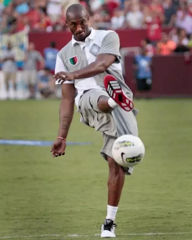 2025中超最佳青年球员候选：王钰栋、吾米提江领衔（2025中超最佳青年球员提名名单：王钰栋、吾米提江领衔）