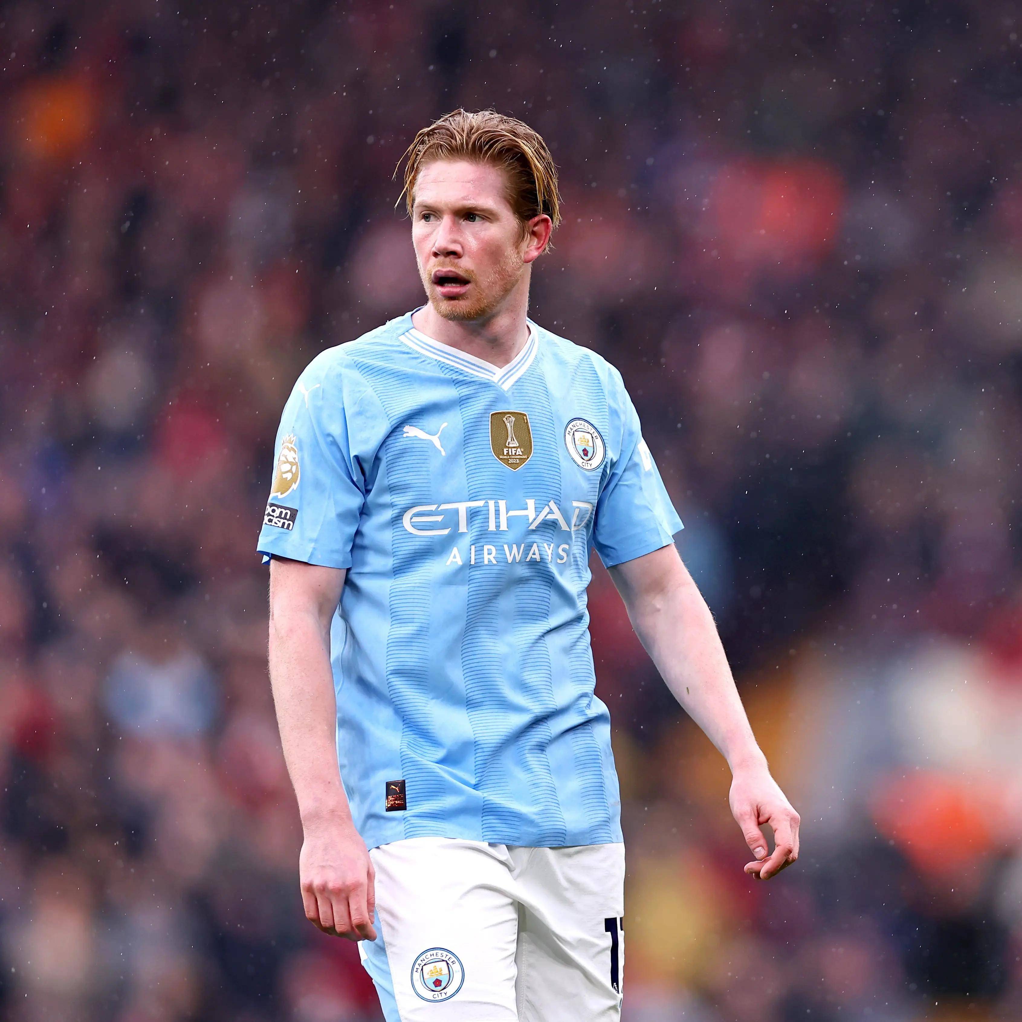 欧冠夺冠赔率：巴萨微弱优势领跑 巴黎力压枪手（欧冠夺冠赔率：巴萨以微弱优势居首，巴黎压过阿森纳）