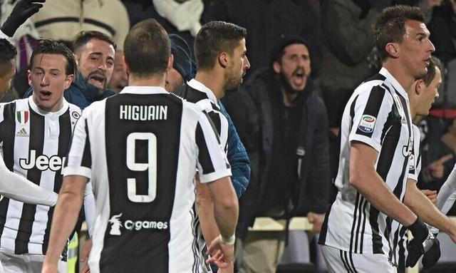 2025／26赛季英超：圣诞魔咒？阿斯顿维拉2-1阿森纳（英超2025／26：阿斯顿维拉2-1阿森纳，圣诞魔咒再临？）