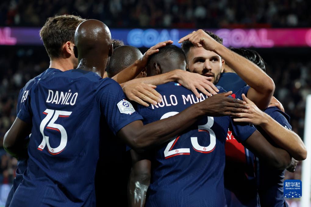 澳超半场：桑托斯破门被吹，麦克阿瑟暂0-0墨尔本胜利