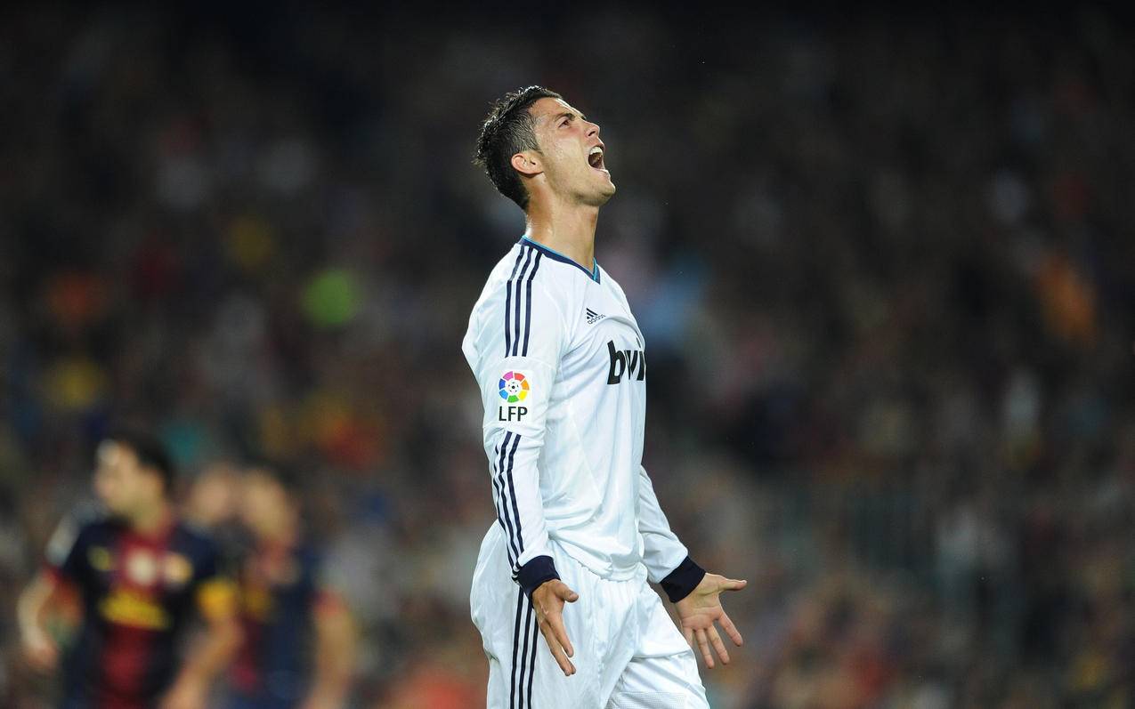 英超战报：吉马良斯角球破门，戈登点射，纽卡2-1伯恩利