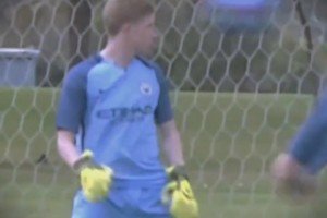 孔蒂：球迷应忽略球队的谣言；欧洲裁判比意甲好？我不聊这个（孔蒂：请球迷别信球队传闻；欧战裁判是否优于意甲？此话题我不置评）